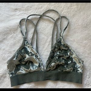 Victoria Secret’s Green Velvet Bralette | Size Small